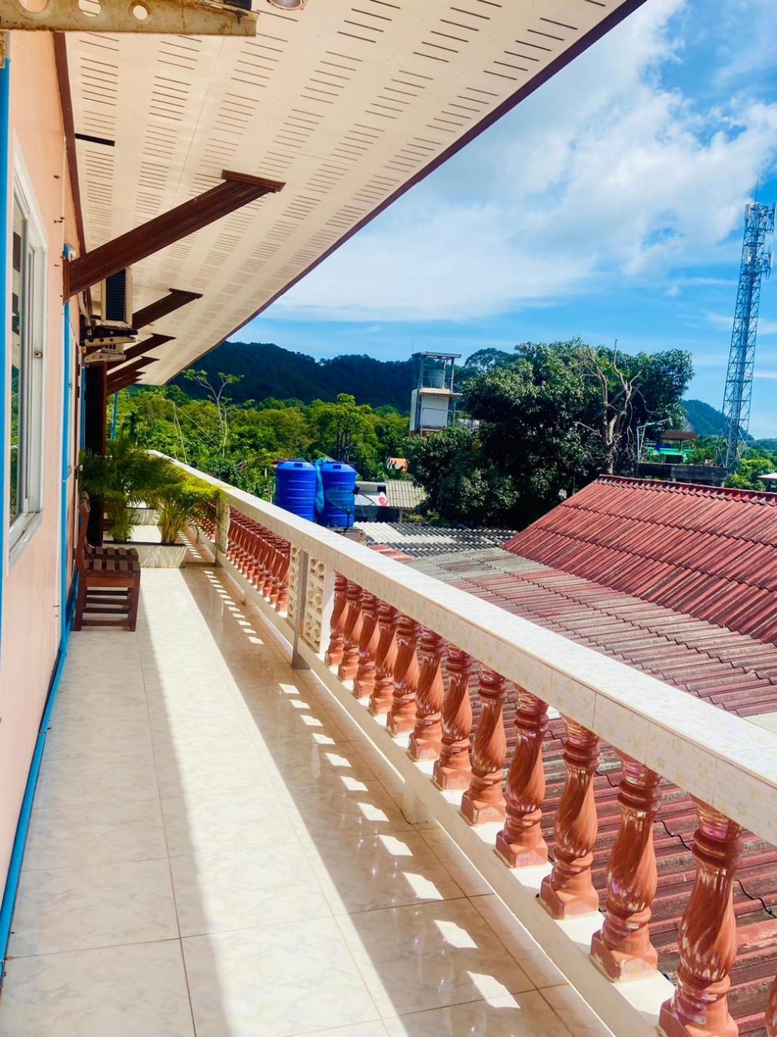 Lanta Grand House Hotel Ko Lanta Exterior foto
