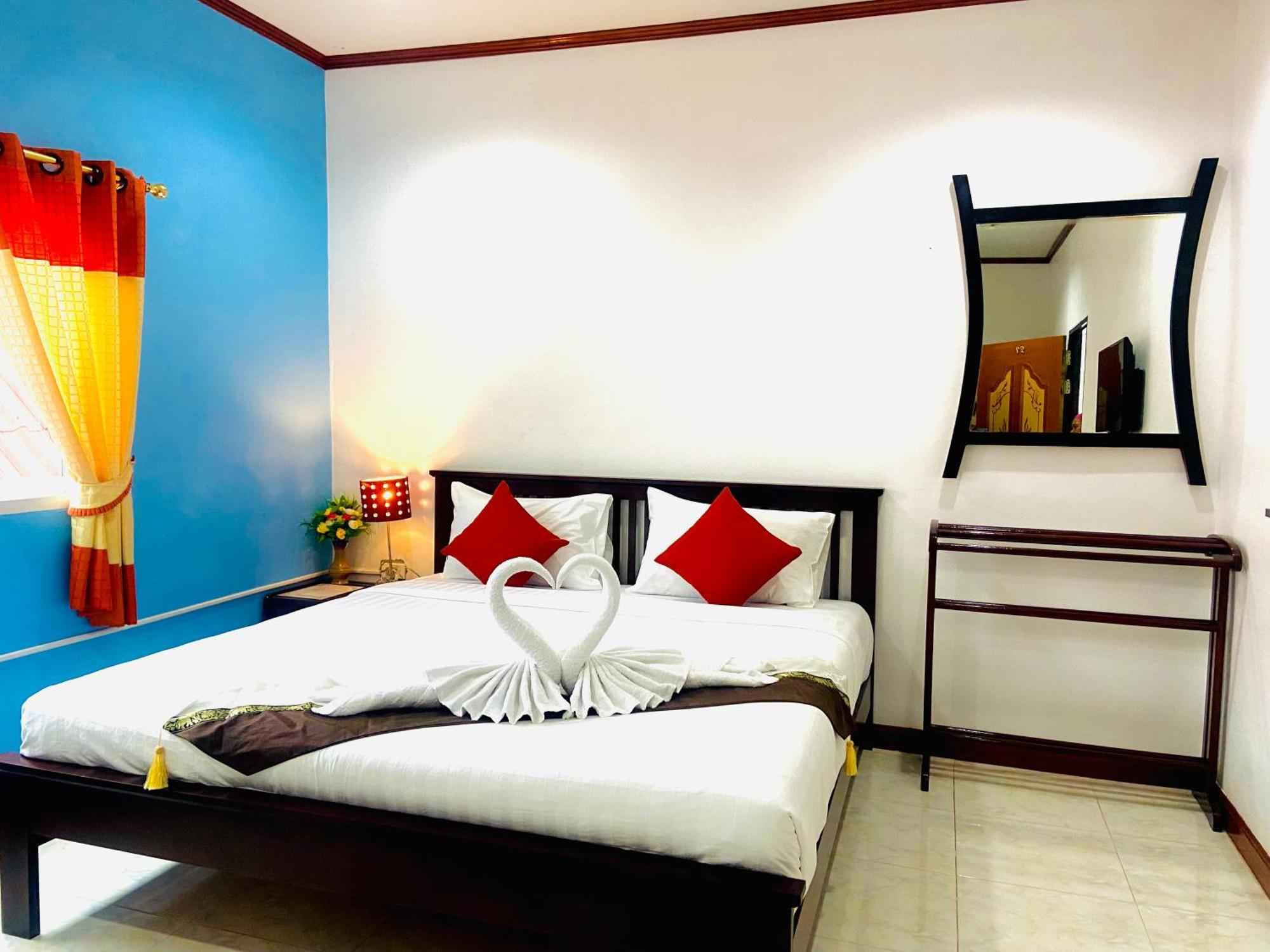 Lanta Grand House Hotel Ko Lanta Exterior foto