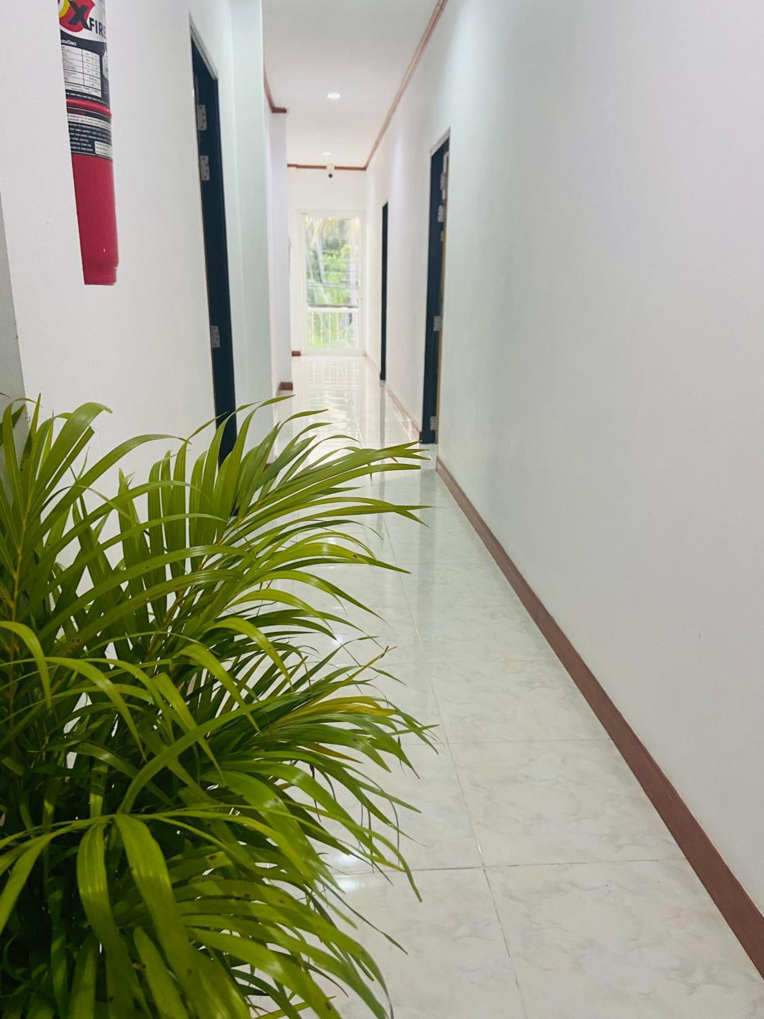 Lanta Grand House Hotel Ko Lanta Exterior foto