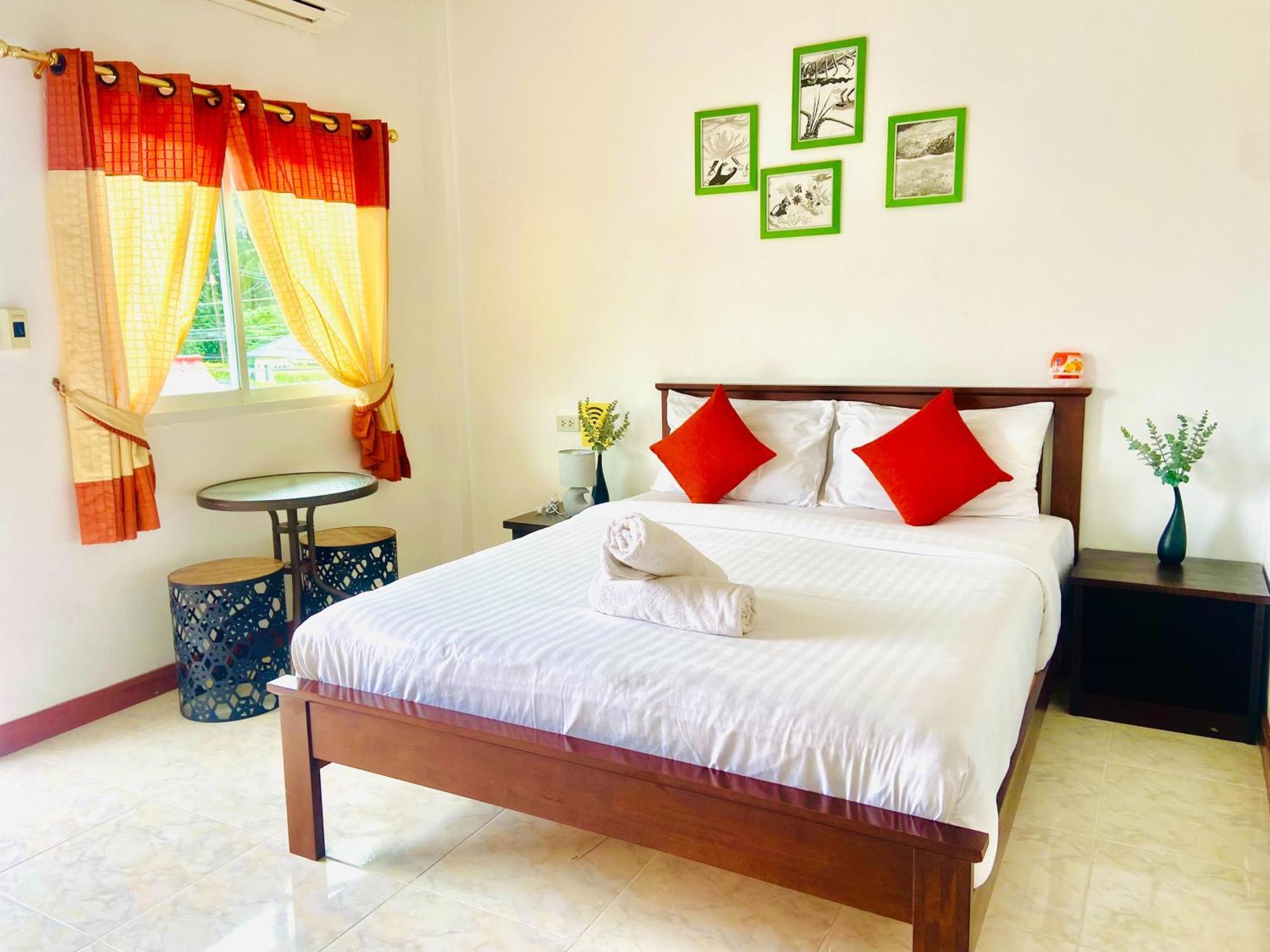 Lanta Grand House Hotel Ko Lanta Exterior foto