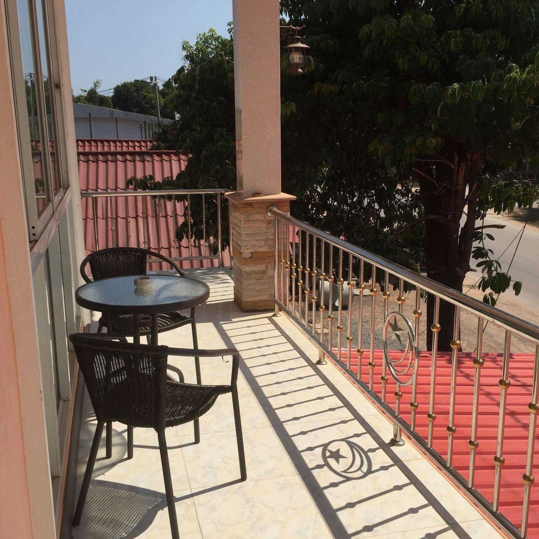 Lanta Grand House Hotel Ko Lanta Exterior foto